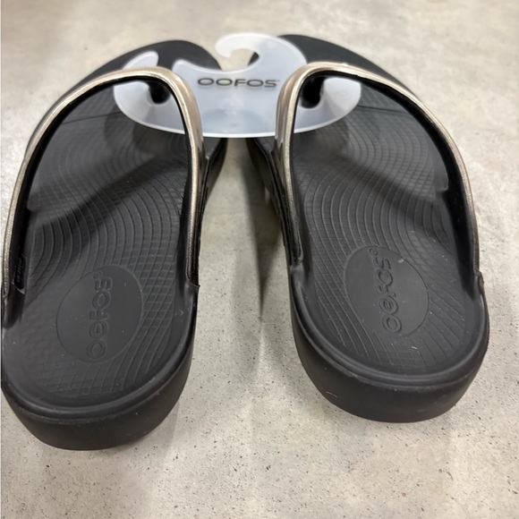 Oofos Oolala women’s - latte - Picture 3 of 6